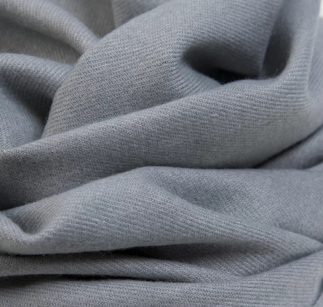 Палантин Мармалато, цвет светло-серый #8