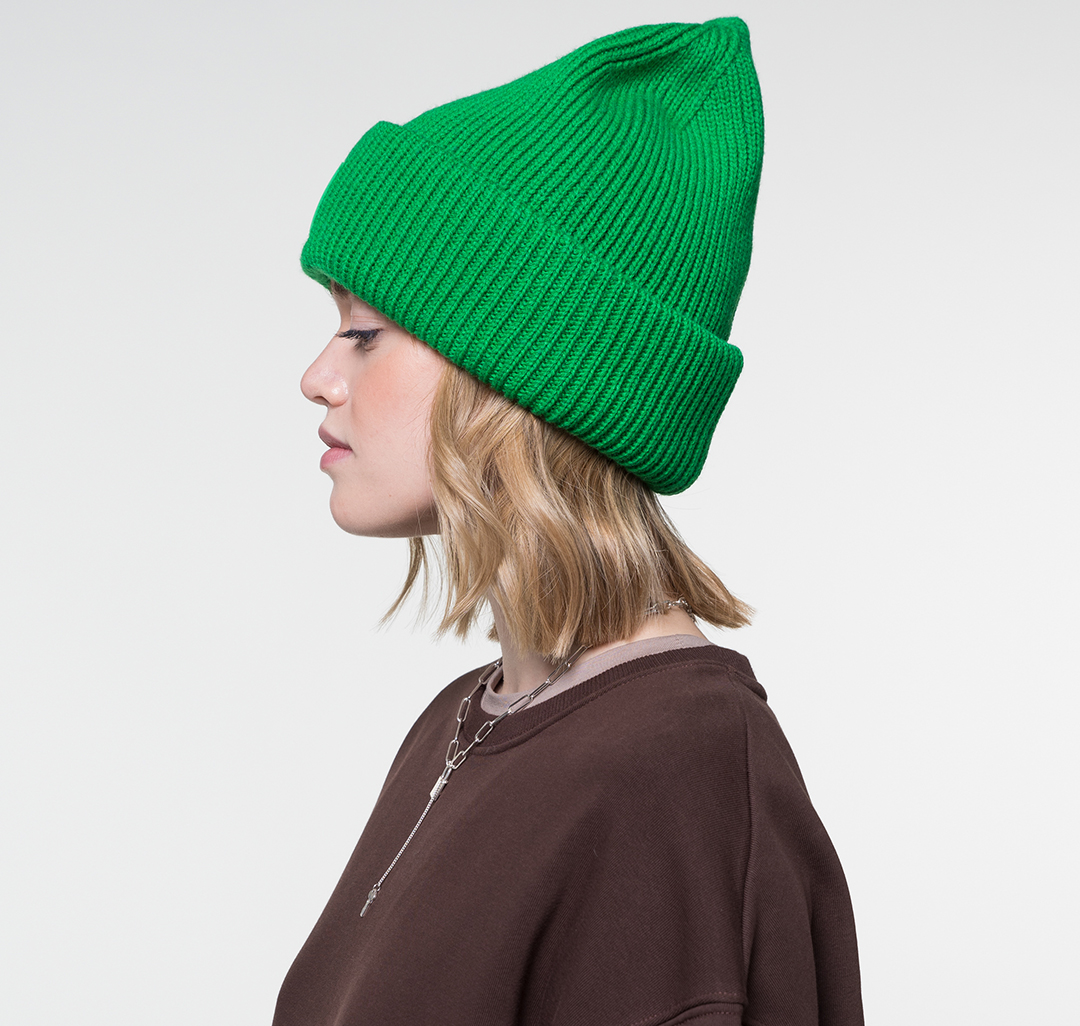Зеленая шапка с добавление шерсти Мармалато, цвет Зеленый #3