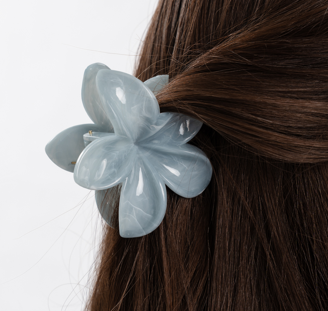 Заколка-краб Мармалато, цвет голубой-белый #2