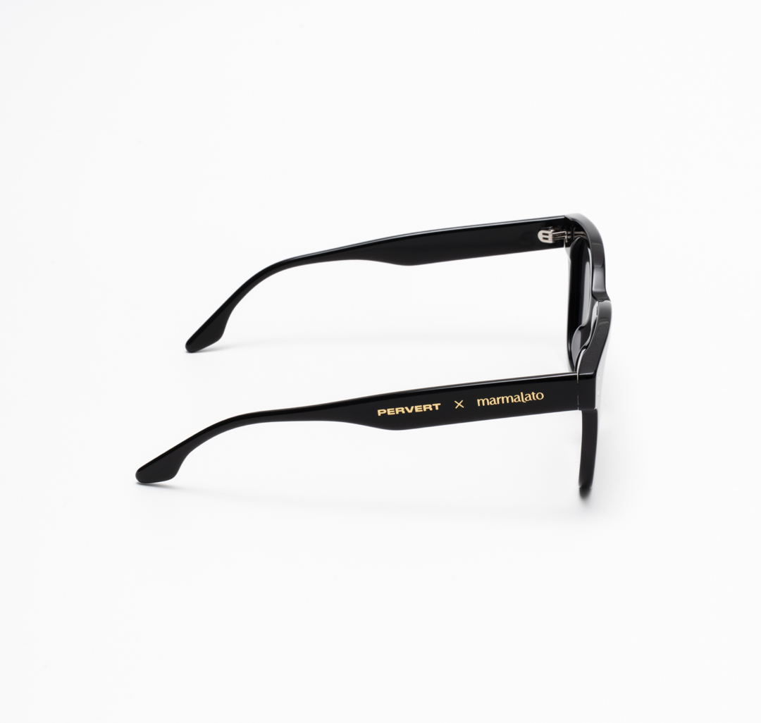 Очки с чехлом Мармалато, цвет черный #7