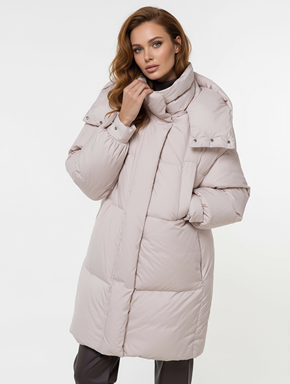 Пуховик с отстегивающимся капюшоном