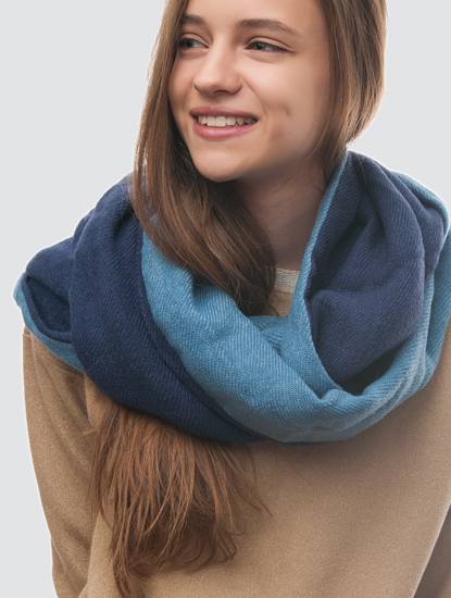 голубой-синий