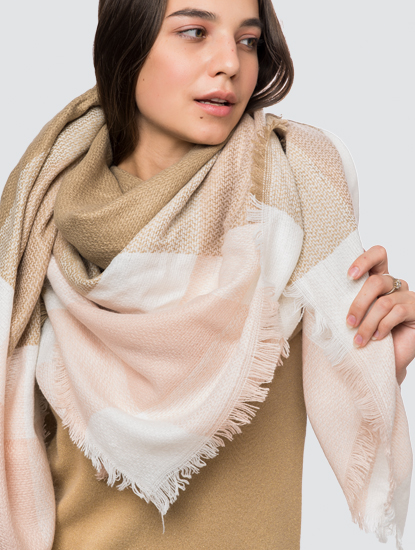 Пудровый-бежевый-белый