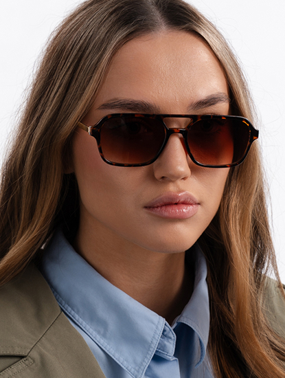 Очки солнцезащитные коричневые