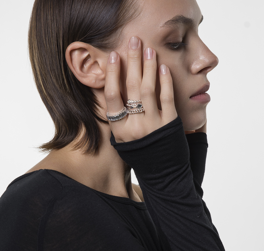 Набор колец (4 шт) Мармалато, цвет белое серебро-прозрачный-черный #2